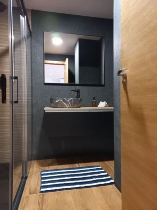 70 Sqm With Seaview In Arenales Del Sol. Apartment *
