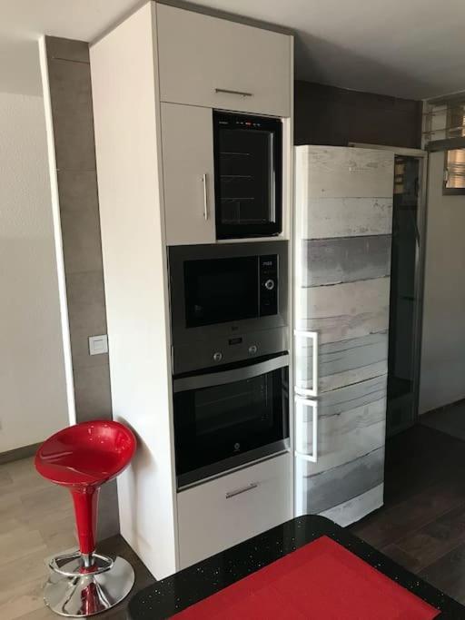 Apartment 70 Sqm With Seaview In Arenales Del Sol.